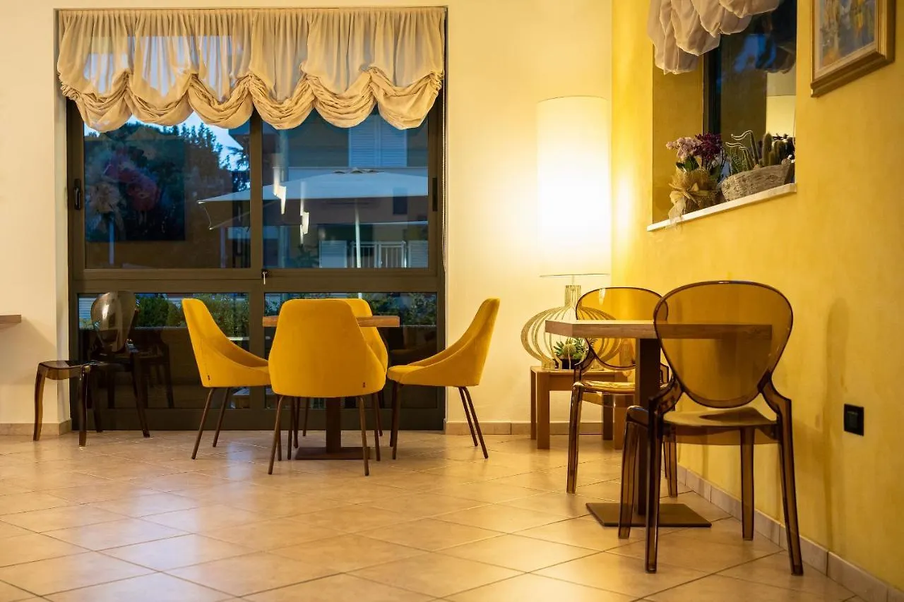 Hotel Zanella 체르비아