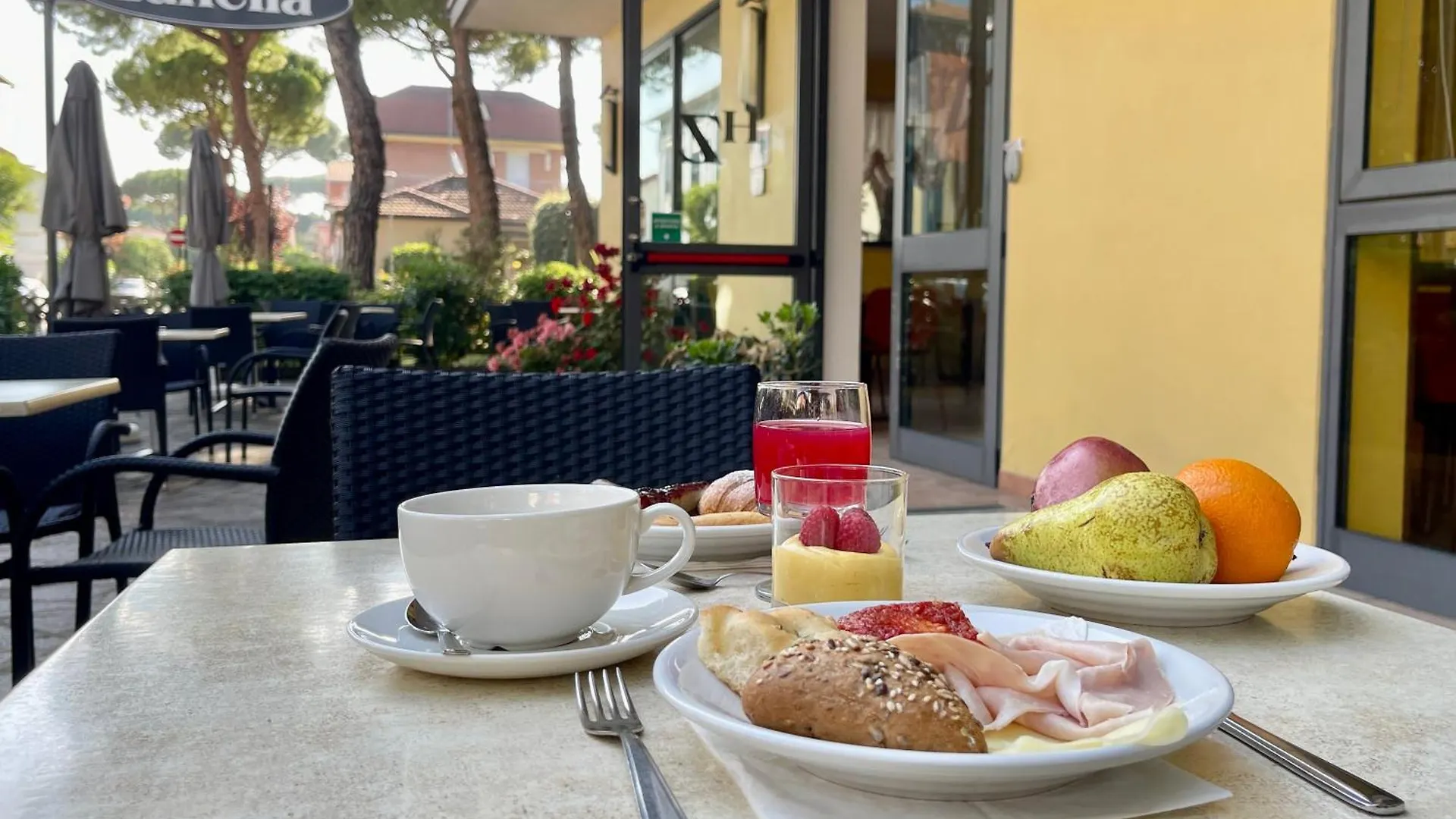 Hotel Zanella Cervia