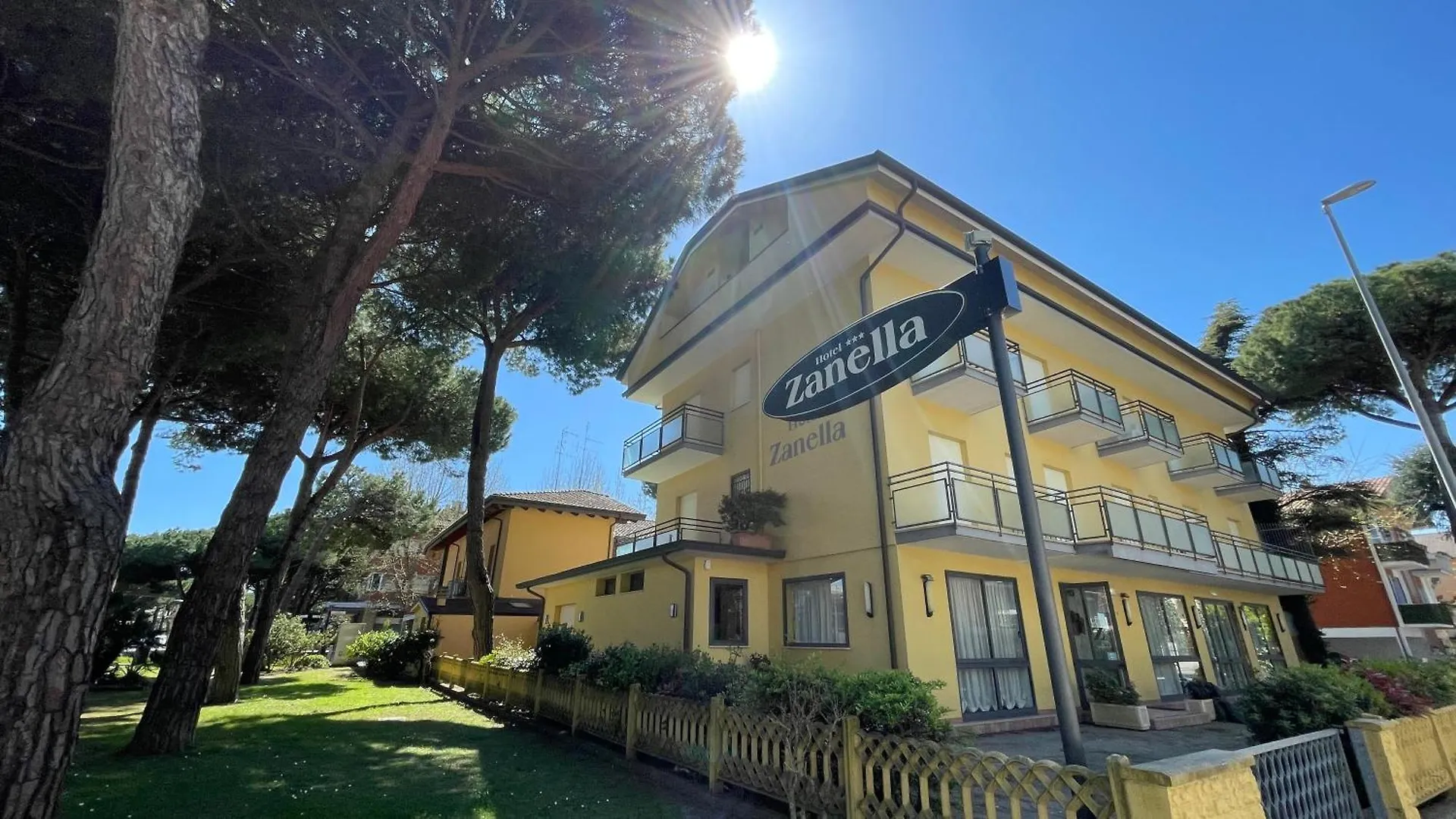 Hotel Zanella Cervia