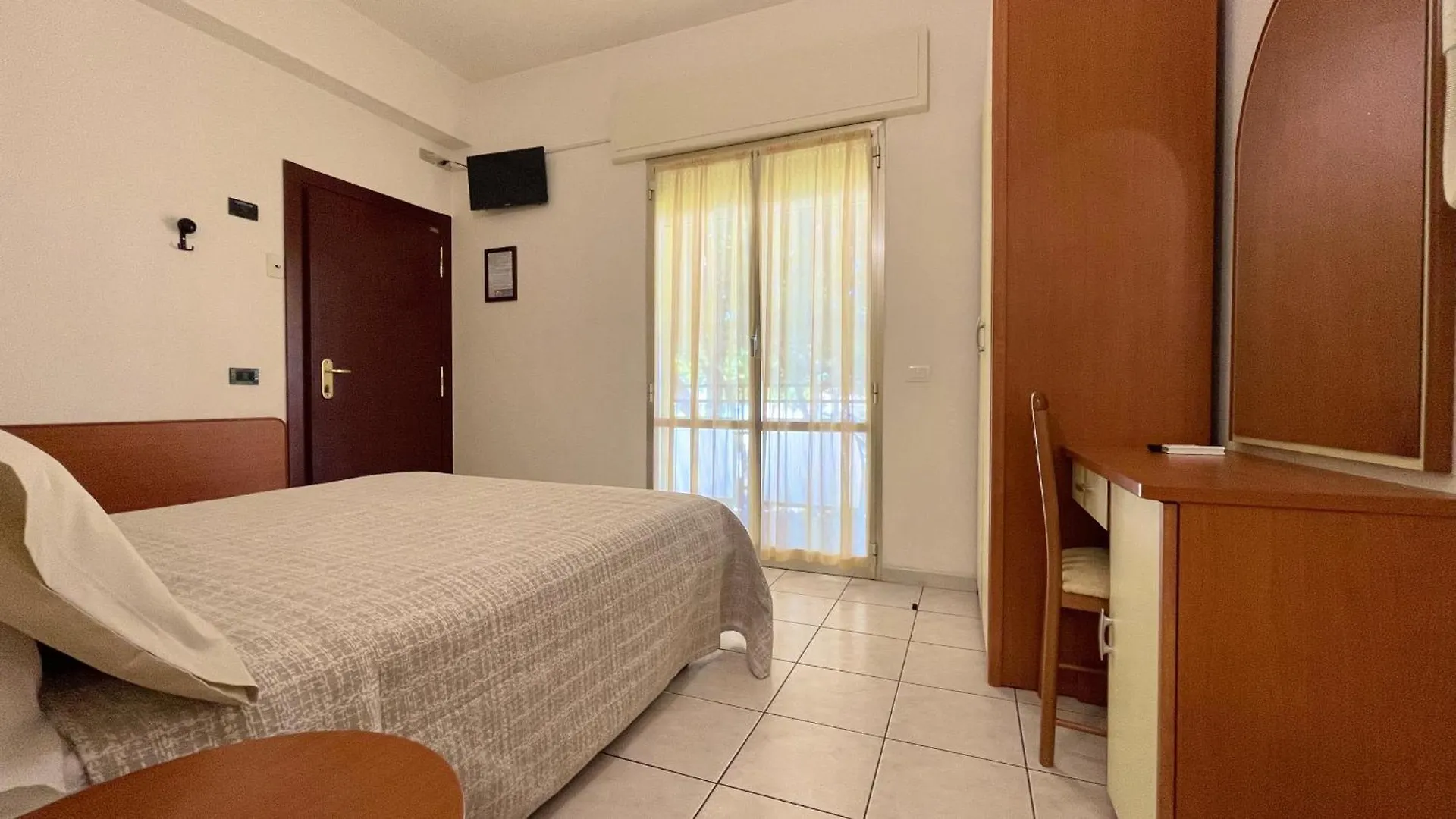 Hotel Zanella Cervia 3*,  Italy